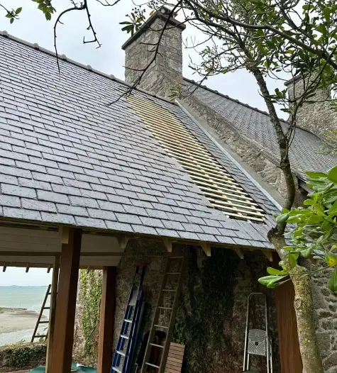 Corgne Ludovic Couvreur A Martigne Ferchaud Couverture 2 Corgne Ludovic Couvreur A Martigne Ferchaud Couverture 2